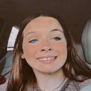 Meet your Posher, Alli